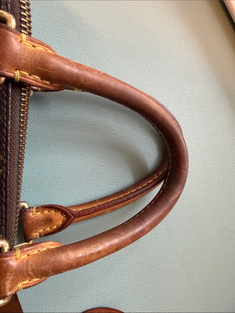 Louis Vuitton Monogram Canvas Speedy 25 Satchel in Brown and Tan - Picture 7 of 10
